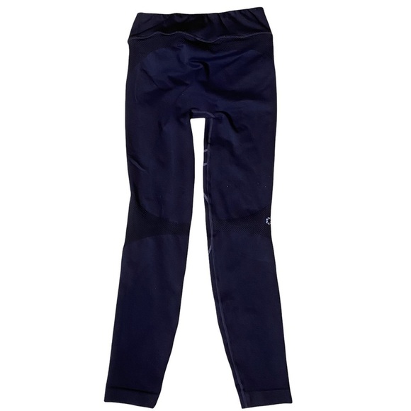 Avocado Seamless Leggings. Size Small - Picture 2 of 7